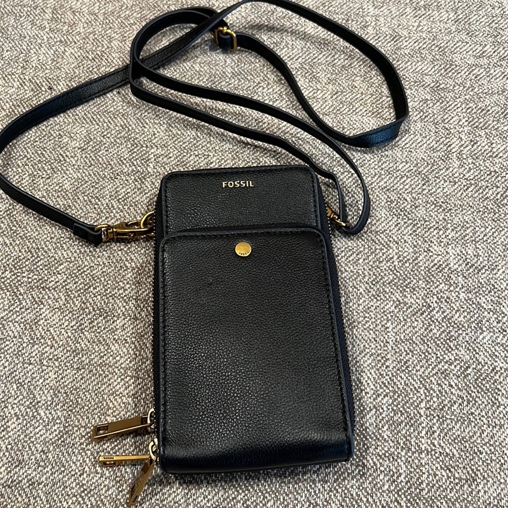 Fossil double zipper purse. EUC.